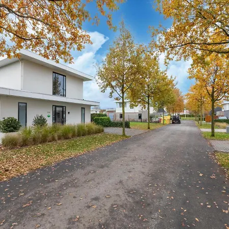 Villa With Bubble Bath, Sauna In Harderwijk * Harderwijk