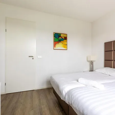 Villa With Bubble Bath, Sauna In Harderwijk *